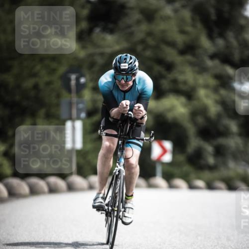 21.06.2026 - 29. Vierlanden-Triathlon H.Heesch http://msf.ph/oto/9925050 21.06.2026 13:36:08 Radfahren 1181 meine-sportfotos.de