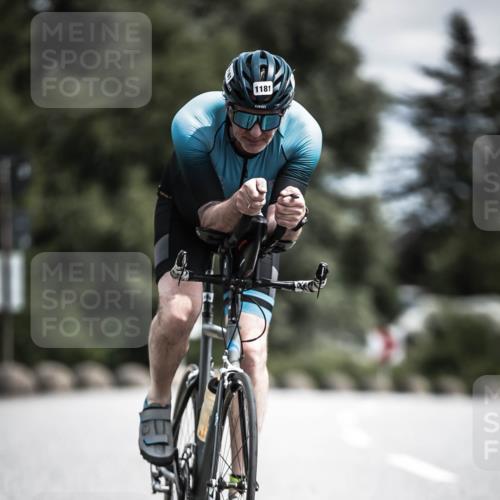 21.06.2026 - 29. Vierlanden-Triathlon H.Heesch http://msf.ph/oto/9925061 21.06.2026 13:36:09 Radfahren 1181 meine-sportfotos.de
