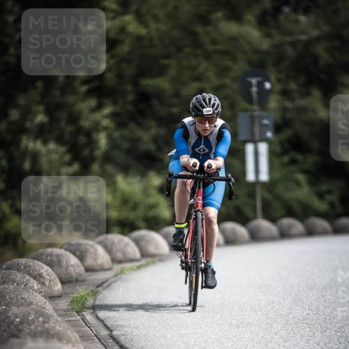 21.06.2026 - 29. Vierlanden-Triathlon H.Heesch http://msf.ph/oto/9925069 21.06.2026 13:37:22 Radfahren 1208 meine-sportfotos.de