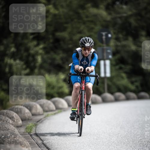 21.06.2026 - 29. Vierlanden-Triathlon H.Heesch http://msf.ph/oto/9925072 21.06.2026 13:37:22 Radfahren 1208 meine-sportfotos.de