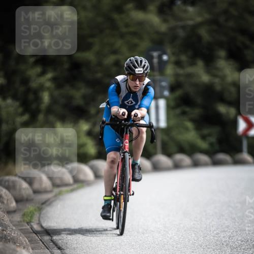 21.06.2026 - 29. Vierlanden-Triathlon H.Heesch http://msf.ph/oto/9925075 21.06.2026 13:37:22 Radfahren 1208 meine-sportfotos.de