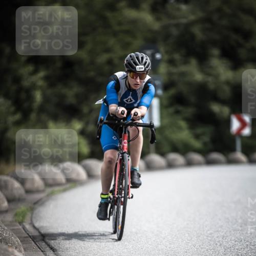 21.06.2026 - 29. Vierlanden-Triathlon H.Heesch http://msf.ph/oto/9925077 21.06.2026 13:37:22 Radfahren 1208 meine-sportfotos.de