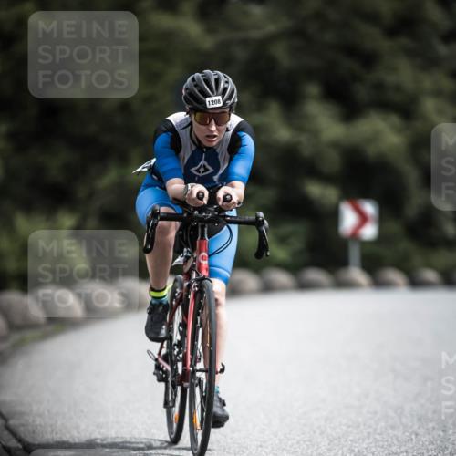 21.06.2026 - 29. Vierlanden-Triathlon H.Heesch http://msf.ph/oto/9925083 21.06.2026 13:37:22 Radfahren 1208 meine-sportfotos.de