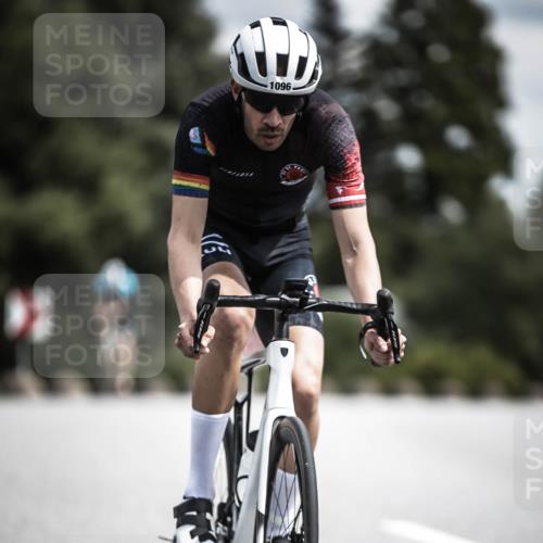 21.06.2026 - 29. Vierlanden-Triathlon H.Heesch http://msf.ph/oto/9925097 21.06.2026 13:37:43 Radfahren 1096 meine-sportfotos.de
