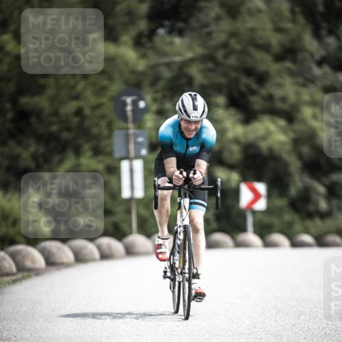 21.06.2026 - 29. Vierlanden-Triathlon H.Heesch http://msf.ph/oto/9925104 21.06.2026 13:37:47 Radfahren 1182 meine-sportfotos.de