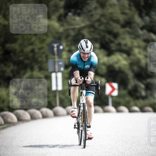 21.06.2026 - 29. Vierlanden-Triathlon H.Heesch http://msf.ph/oto/9925106 21.06.2026 13:37:47 Radfahren 1182 meine-sportfotos.de