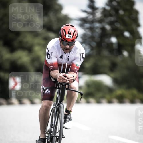 21.06.2026 - 29. Vierlanden-Triathlon H.Heesch http://msf.ph/oto/9925134 21.06.2026 13:38:07 Radfahren 1228 meine-sportfotos.de
