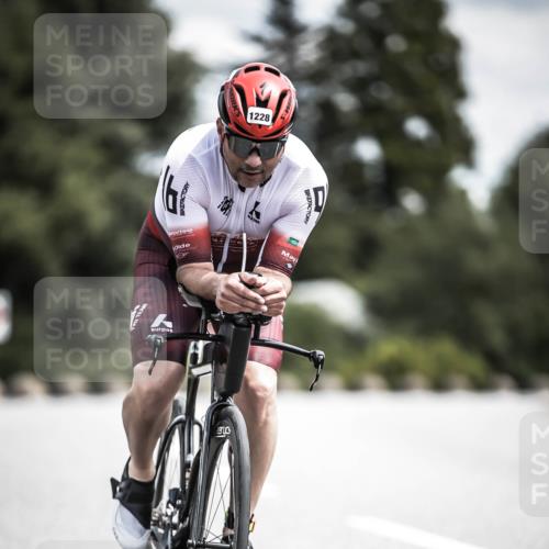 21.06.2026 - 29. Vierlanden-Triathlon H.Heesch http://msf.ph/oto/9925137 21.06.2026 13:38:07 Radfahren 1228 meine-sportfotos.de