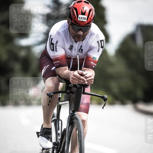 21.06.2026 - 29. Vierlanden-Triathlon H.Heesch http://msf.ph/oto/9925141 21.06.2026 13:38:07 Radfahren 1228 meine-sportfotos.de