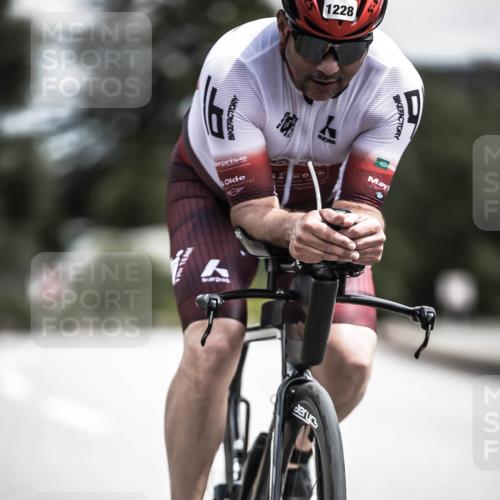 21.06.2026 - 29. Vierlanden-Triathlon H.Heesch http://msf.ph/oto/9925144 21.06.2026 13:38:07 Radfahren 1228 meine-sportfotos.de