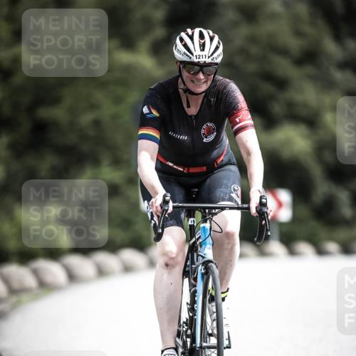 21.06.2026 - 29. Vierlanden-Triathlon H.Heesch http://msf.ph/oto/9925147 21.06.2026 13:39:15 Radfahren 1211, 1211, 1211 meine-sportfotos.de