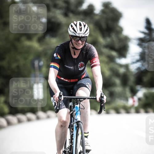 21.06.2026 - 29. Vierlanden-Triathlon H.Heesch http://msf.ph/oto/9925152 21.06.2026 13:39:15 Radfahren 114, 1211, 1211 meine-sportfotos.de