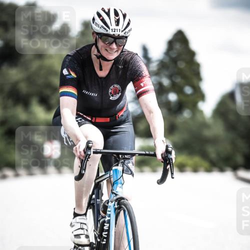 21.06.2026 - 29. Vierlanden-Triathlon H.Heesch http://msf.ph/oto/9925159 21.06.2026 13:39:16 Radfahren 1211, 1211 meine-sportfotos.de