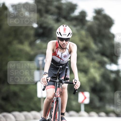 21.06.2026 - 29. Vierlanden-Triathlon H.Heesch http://msf.ph/oto/9925176 21.06.2026 14:42:37 Radfahren 1250 meine-sportfotos.de