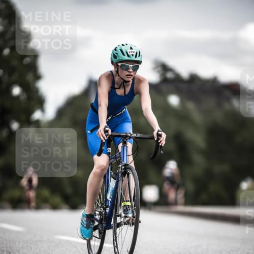 21.06.2026 - 29. Vierlanden-Triathlon H.Heesch http://msf.ph/oto/9925188 21.06.2026 14:42:53 Radfahren 1233, 55, 6 meine-sportfotos.de