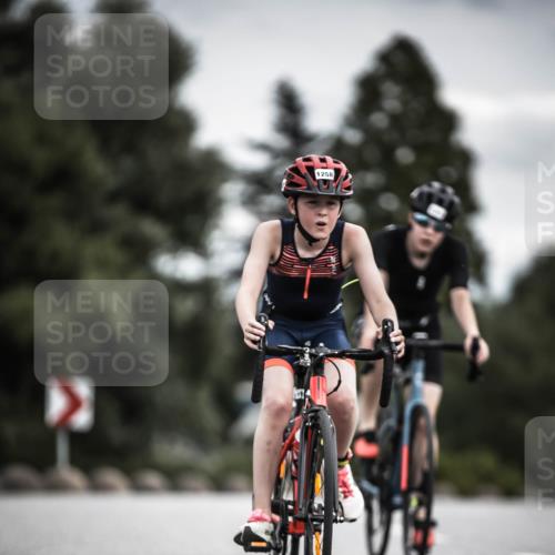 21.06.2026 - 29. Vierlanden-Triathlon H.Heesch http://msf.ph/oto/9925195 21.06.2026 14:43:01 Radfahren 1258 meine-sportfotos.de