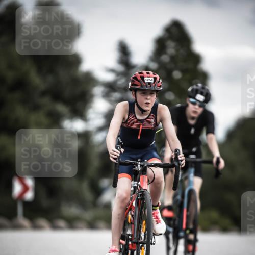 21.06.2026 - 29. Vierlanden-Triathlon H.Heesch http://msf.ph/oto/9925196 21.06.2026 14:43:01 Radfahren 1258 meine-sportfotos.de