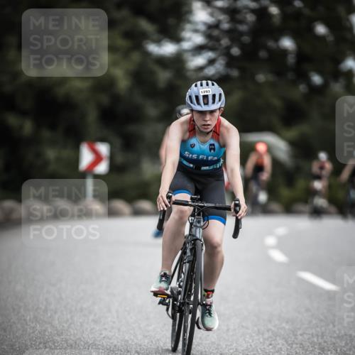 21.06.2026 - 29. Vierlanden-Triathlon H.Heesch http://msf.ph/oto/9925209 21.06.2026 14:43:11 Radfahren 1293 meine-sportfotos.de