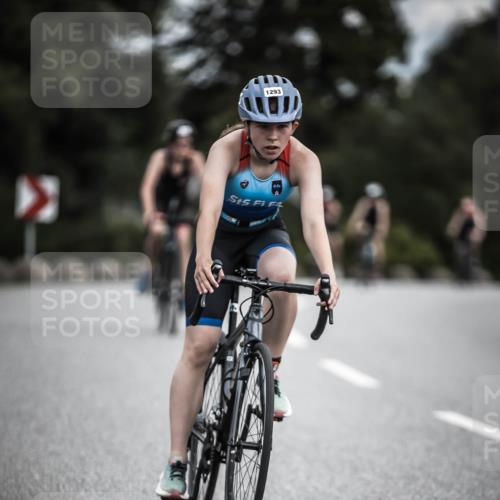 21.06.2026 - 29. Vierlanden-Triathlon H.Heesch http://msf.ph/oto/9925215 21.06.2026 14:43:11 Radfahren 1293 meine-sportfotos.de