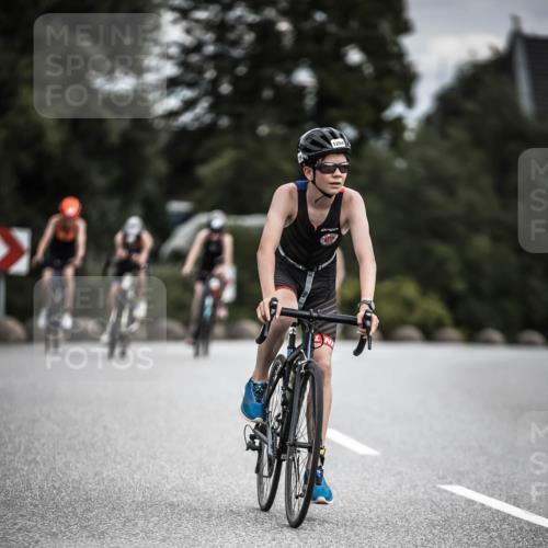 21.06.2026 - 29. Vierlanden-Triathlon H.Heesch http://msf.ph/oto/9925226 21.06.2026 14:43:13 Radfahren 1254 meine-sportfotos.de