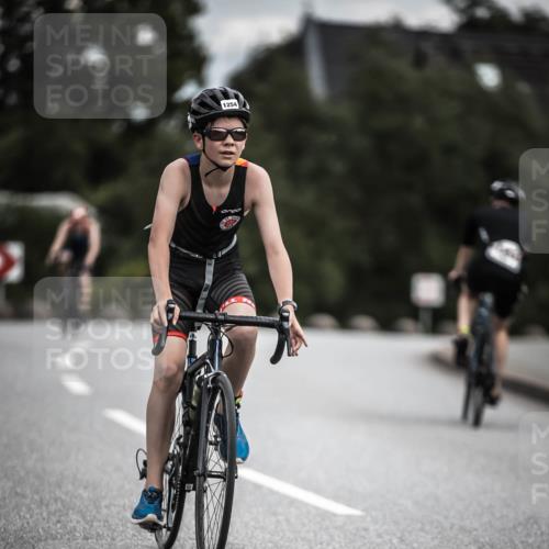 21.06.2026 - 29. Vierlanden-Triathlon H.Heesch http://msf.ph/oto/9925234 21.06.2026 14:43:13 Radfahren 1254 meine-sportfotos.de