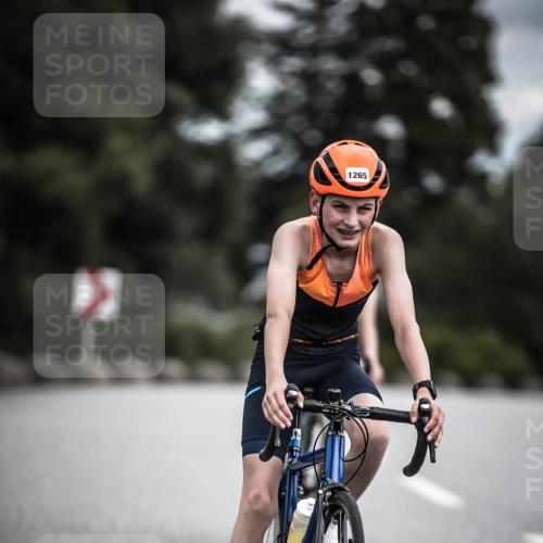 21.06.2026 - 29. Vierlanden-Triathlon H.Heesch http://msf.ph/oto/9925251 21.06.2026 14:43:17 Radfahren 1265 meine-sportfotos.de