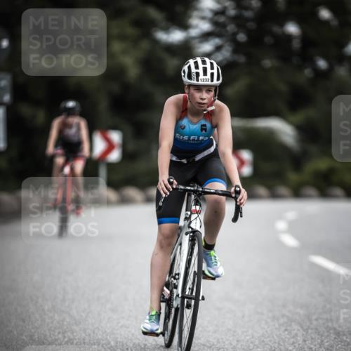 21.06.2026 - 29. Vierlanden-Triathlon H.Heesch http://msf.ph/oto/9925266 21.06.2026 14:43:26 Radfahren 1232 meine-sportfotos.de