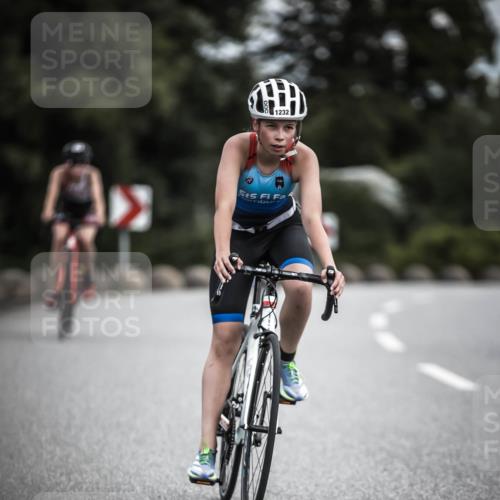 21.06.2026 - 29. Vierlanden-Triathlon H.Heesch http://msf.ph/oto/9925267 21.06.2026 14:43:26 Radfahren 1232 meine-sportfotos.de