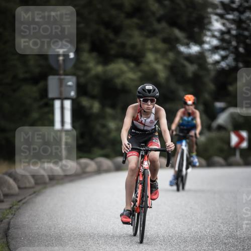 21.06.2026 - 29. Vierlanden-Triathlon H.Heesch http://msf.ph/oto/9925275 21.06.2026 14:43:27 Radfahren 1262 meine-sportfotos.de