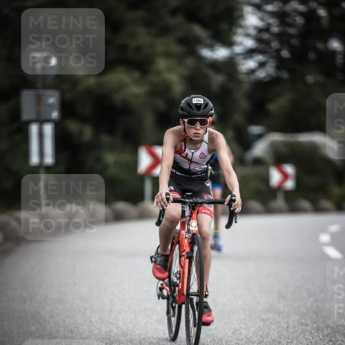 21.06.2026 - 29. Vierlanden-Triathlon H.Heesch http://msf.ph/oto/9925282 21.06.2026 14:43:27 Radfahren 11, 1262 meine-sportfotos.de