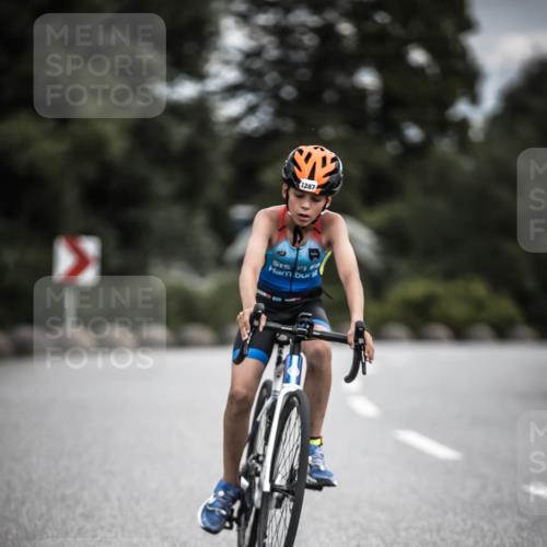 21.06.2026 - 29. Vierlanden-Triathlon H.Heesch http://msf.ph/oto/9925295 21.06.2026 14:43:29 Radfahren 1287 meine-sportfotos.de