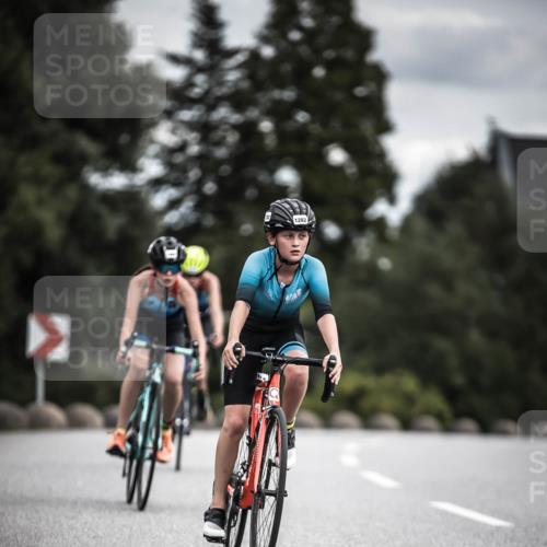 21.06.2026 - 29. Vierlanden-Triathlon H.Heesch http://msf.ph/oto/9925313 21.06.2026 14:43:39 Radfahren 1282 meine-sportfotos.de