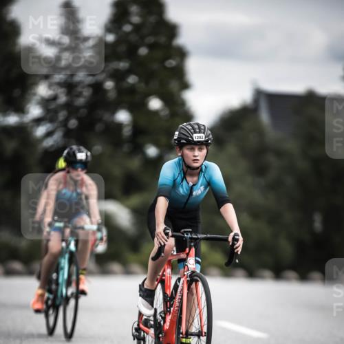 21.06.2026 - 29. Vierlanden-Triathlon H.Heesch http://msf.ph/oto/9925319 21.06.2026 14:43:39 Radfahren 1282 meine-sportfotos.de