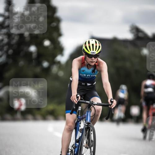 21.06.2026 - 29. Vierlanden-Triathlon H.Heesch http://msf.ph/oto/9925330 21.06.2026 14:43:41 Radfahren 1267 meine-sportfotos.de