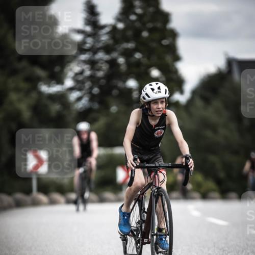 21.06.2026 - 29. Vierlanden-Triathlon H.Heesch http://msf.ph/oto/9925342 21.06.2026 14:43:48 Radfahren 1276 meine-sportfotos.de