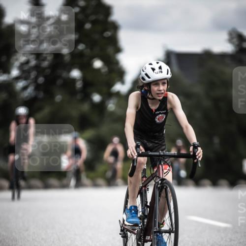 21.06.2026 - 29. Vierlanden-Triathlon H.Heesch http://msf.ph/oto/9925347 21.06.2026 14:43:48 Radfahren 1276 meine-sportfotos.de