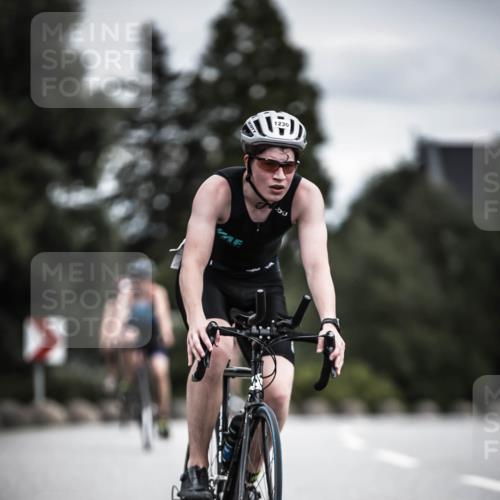 21.06.2026 - 29. Vierlanden-Triathlon H.Heesch http://msf.ph/oto/9925364 21.06.2026 14:43:51 Radfahren 1230 meine-sportfotos.de