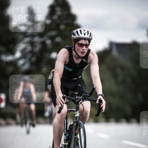 21.06.2026 - 29. Vierlanden-Triathlon H.Heesch http://msf.ph/oto/9925366 21.06.2026 14:43:51 Radfahren 1230 meine-sportfotos.de