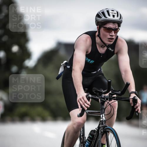 21.06.2026 - 29. Vierlanden-Triathlon H.Heesch http://msf.ph/oto/9925373 21.06.2026 14:43:51 Radfahren 1230 meine-sportfotos.de