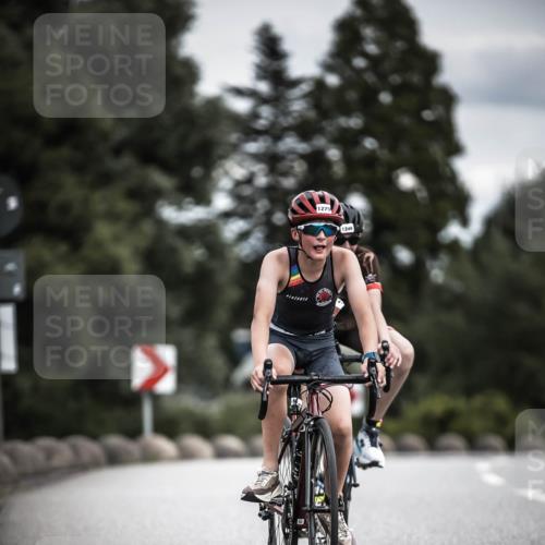 21.06.2026 - 29. Vierlanden-Triathlon H.Heesch http://msf.ph/oto/9925383 21.06.2026 14:43:54 Radfahren 1275, 1249 meine-sportfotos.de