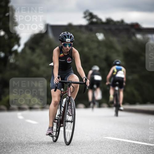 21.06.2026 - 29. Vierlanden-Triathlon H.Heesch http://msf.ph/oto/9925406 21.06.2026 14:44:07 Radfahren 1290 meine-sportfotos.de
