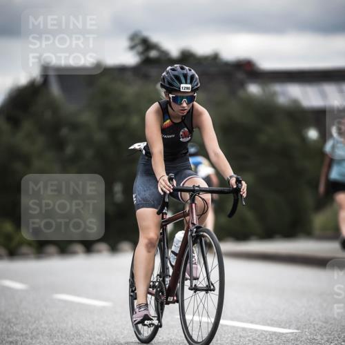21.06.2026 - 29. Vierlanden-Triathlon H.Heesch http://msf.ph/oto/9925410 21.06.2026 14:44:07 Radfahren 1290 meine-sportfotos.de