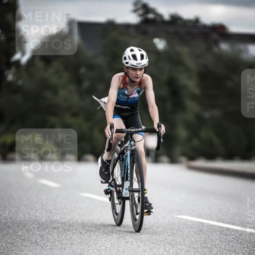 21.06.2026 - 29. Vierlanden-Triathlon H.Heesch http://msf.ph/oto/9925420 21.06.2026 14:44:17 Radfahren 1257 meine-sportfotos.de