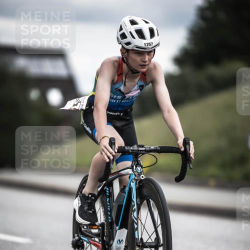 21.06.2026 - 29. Vierlanden-Triathlon H.Heesch http://msf.ph/oto/9925437 21.06.2026 14:44:18 Radfahren 1257 meine-sportfotos.de