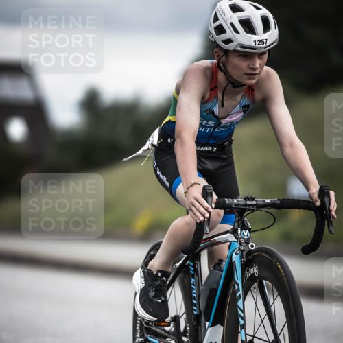 21.06.2026 - 29. Vierlanden-Triathlon H.Heesch http://msf.ph/oto/9925440 21.06.2026 14:44:18 Radfahren 1257 meine-sportfotos.de