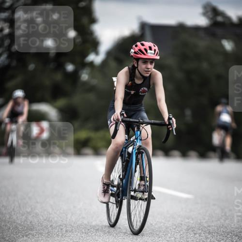 21.06.2026 - 29. Vierlanden-Triathlon H.Heesch http://msf.ph/oto/9925449 21.06.2026 14:44:23 Radfahren 1260 meine-sportfotos.de