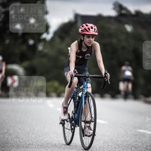 21.06.2026 - 29. Vierlanden-Triathlon H.Heesch http://msf.ph/oto/9925451 21.06.2026 14:44:23 Radfahren 1260 meine-sportfotos.de