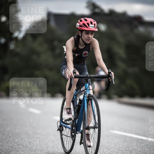 21.06.2026 - 29. Vierlanden-Triathlon H.Heesch http://msf.ph/oto/9925455 21.06.2026 14:44:23 Radfahren 1260 meine-sportfotos.de