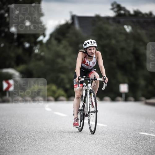 21.06.2026 - 29. Vierlanden-Triathlon H.Heesch http://msf.ph/oto/9925463 21.06.2026 14:44:26 Radfahren 1266 meine-sportfotos.de