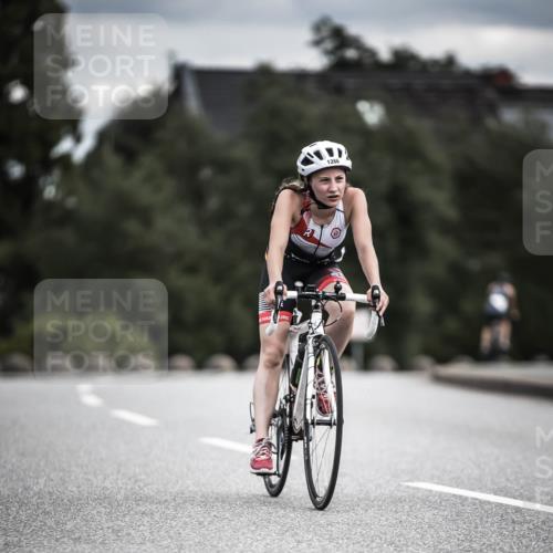21.06.2026 - 29. Vierlanden-Triathlon H.Heesch http://msf.ph/oto/9925468 21.06.2026 14:44:26 Radfahren 1266 meine-sportfotos.de